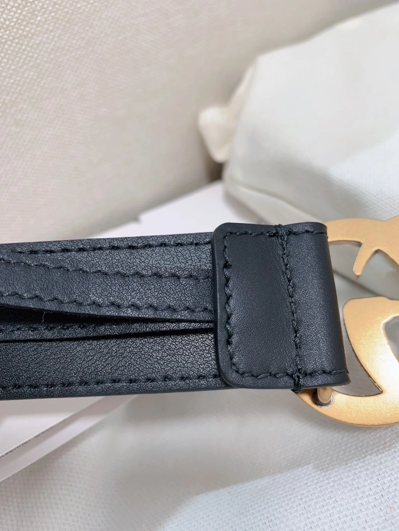 Effortless Gucci Belts 290771