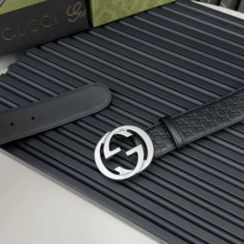 Minimalist Gucci Belts 290747