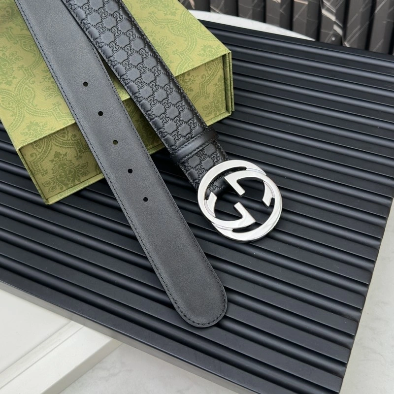Minimalist Gucci Belts 290747