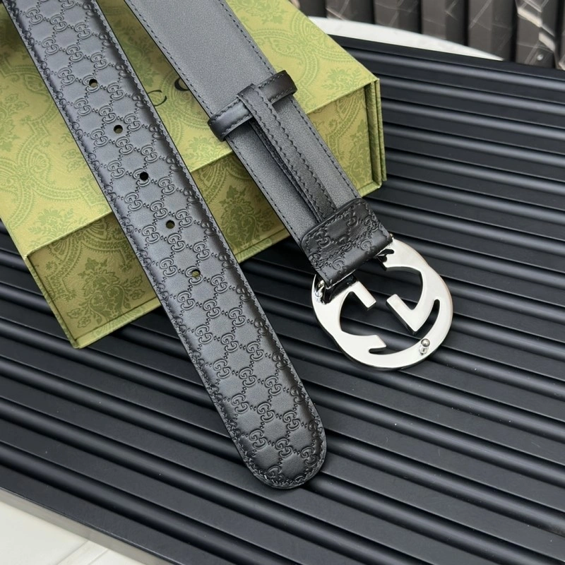 Minimalist Gucci Belts 290747