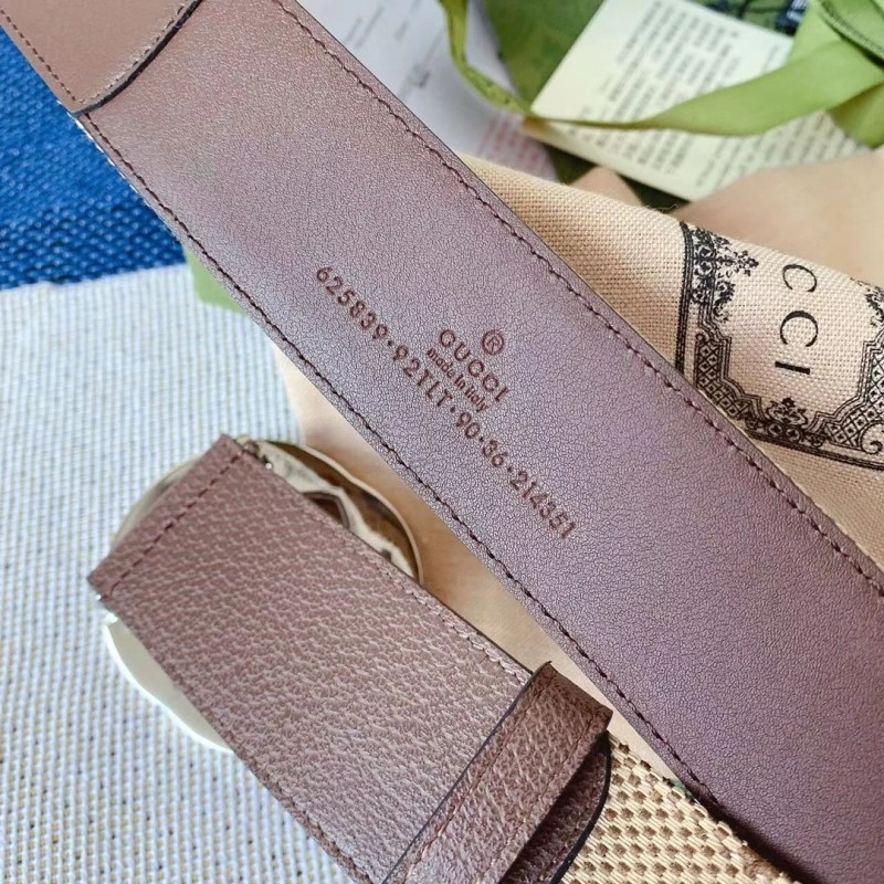Gucci Belts Versatile 290552