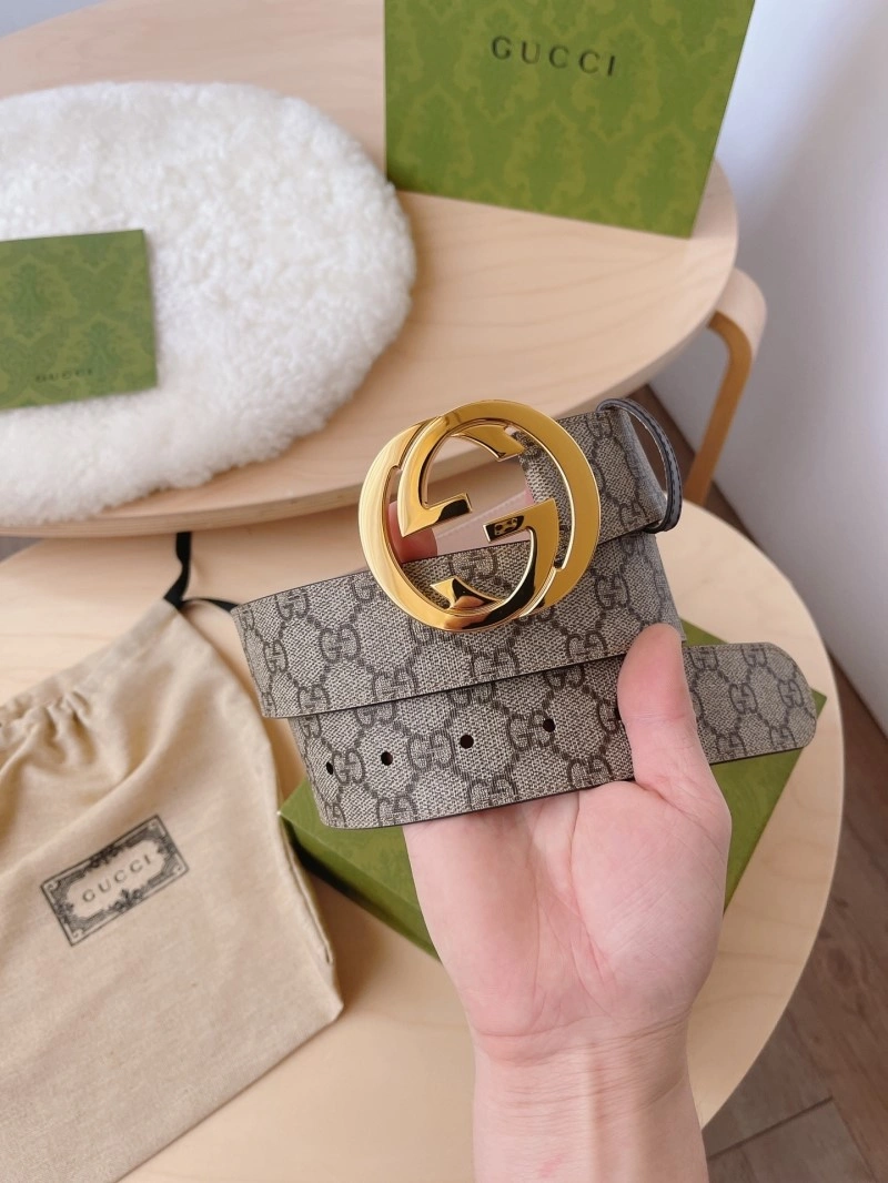 Sleek Gucci Belts 290557