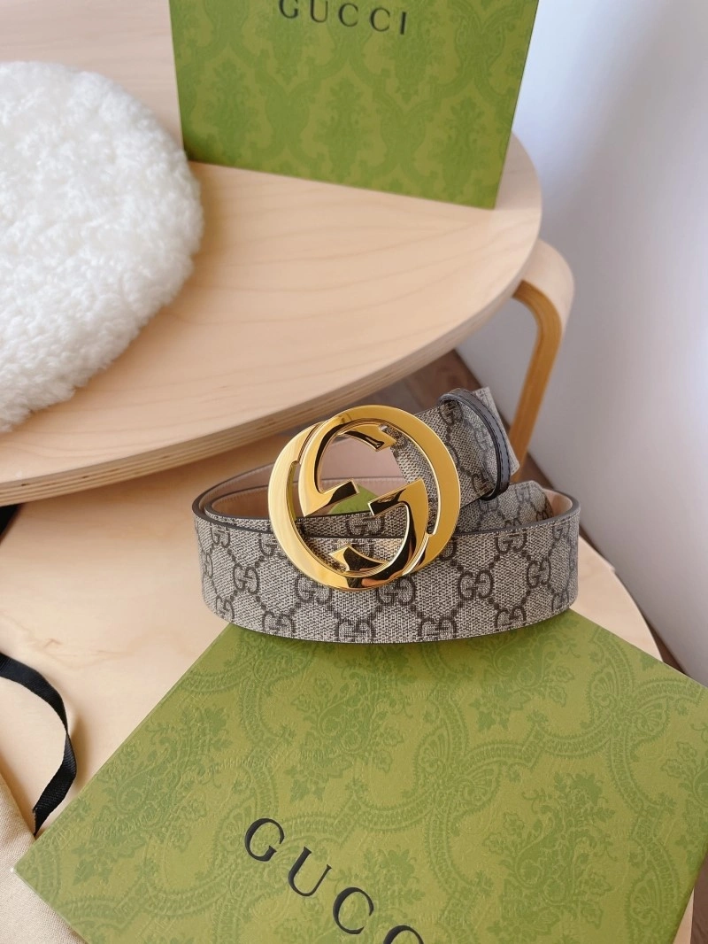 Sleek Gucci Belts 290557