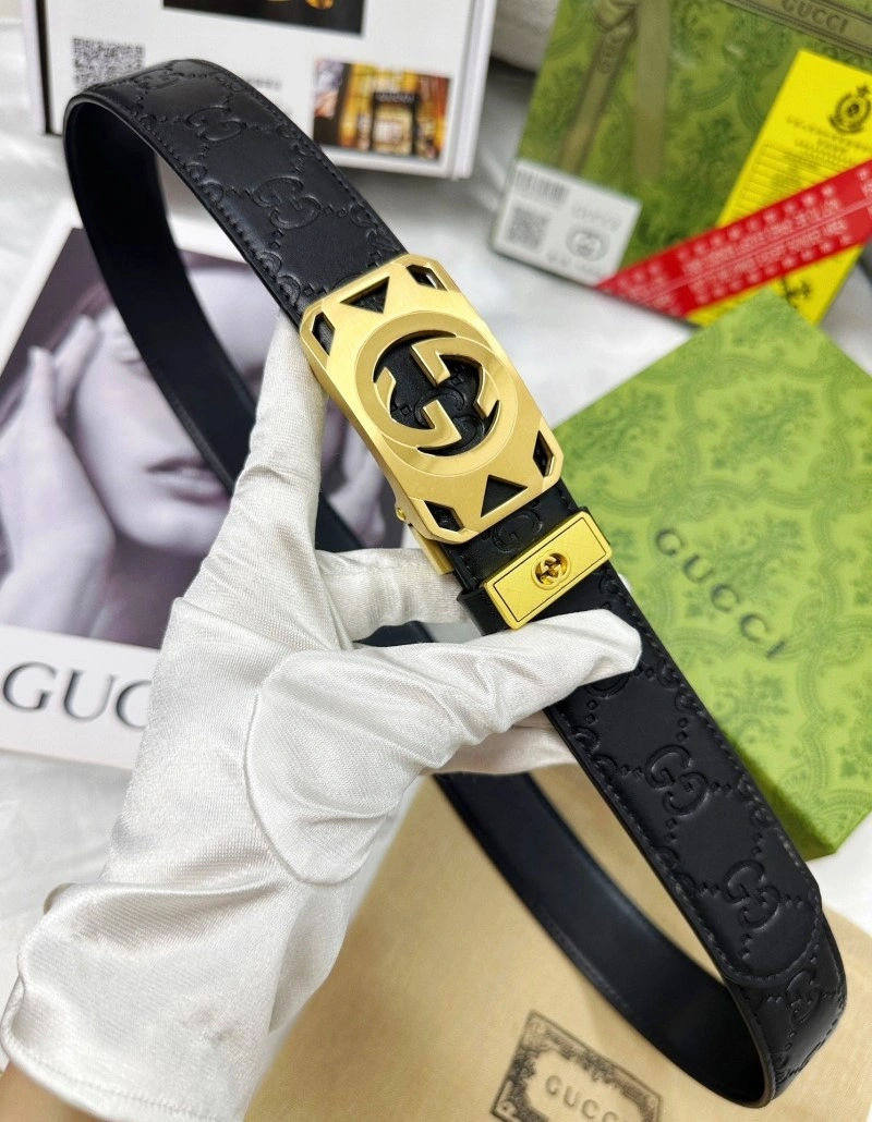 Gucci Belts Flexible 290457