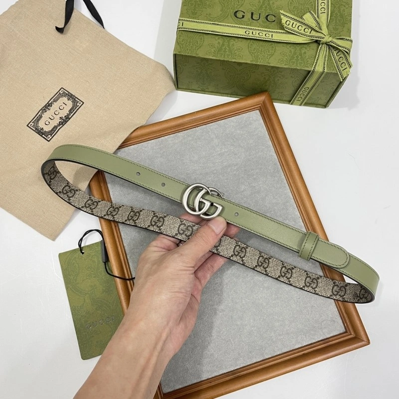 Minimalist Gucci Belts 290391