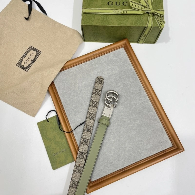 Minimalist Gucci Belts 290391