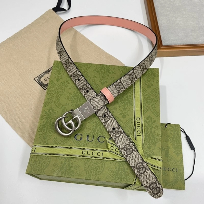 Gucci Belts Sleek 290384
