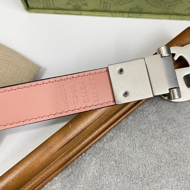 Gucci Belts Sleek 290384