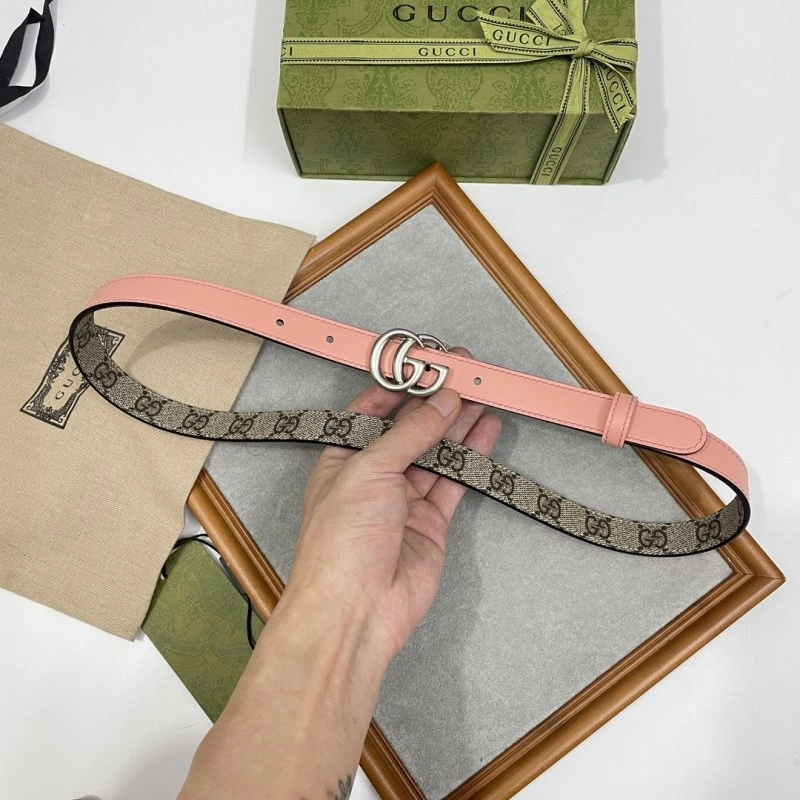 Gucci Belts Sleek 290384