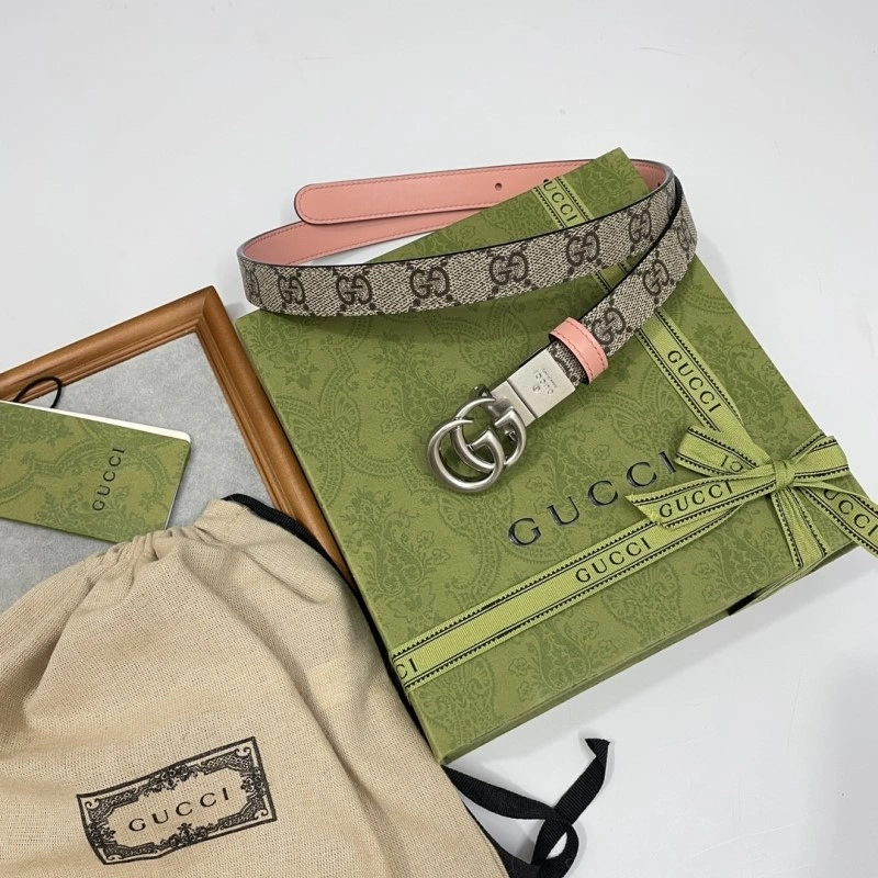 Gucci Belts Sleek 290384