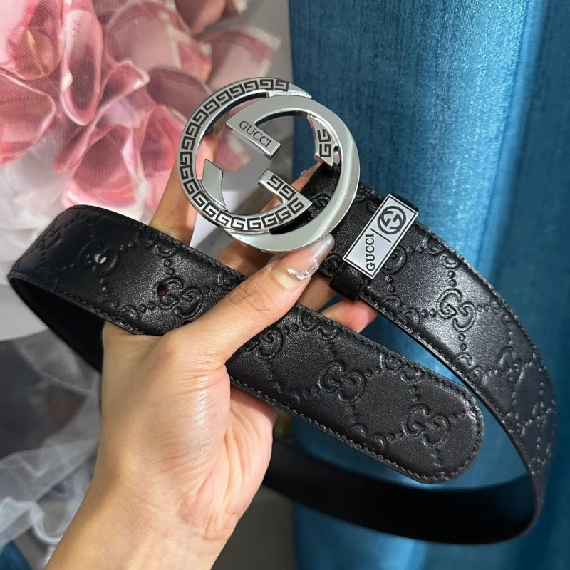 Compact Gucci Belts 290354