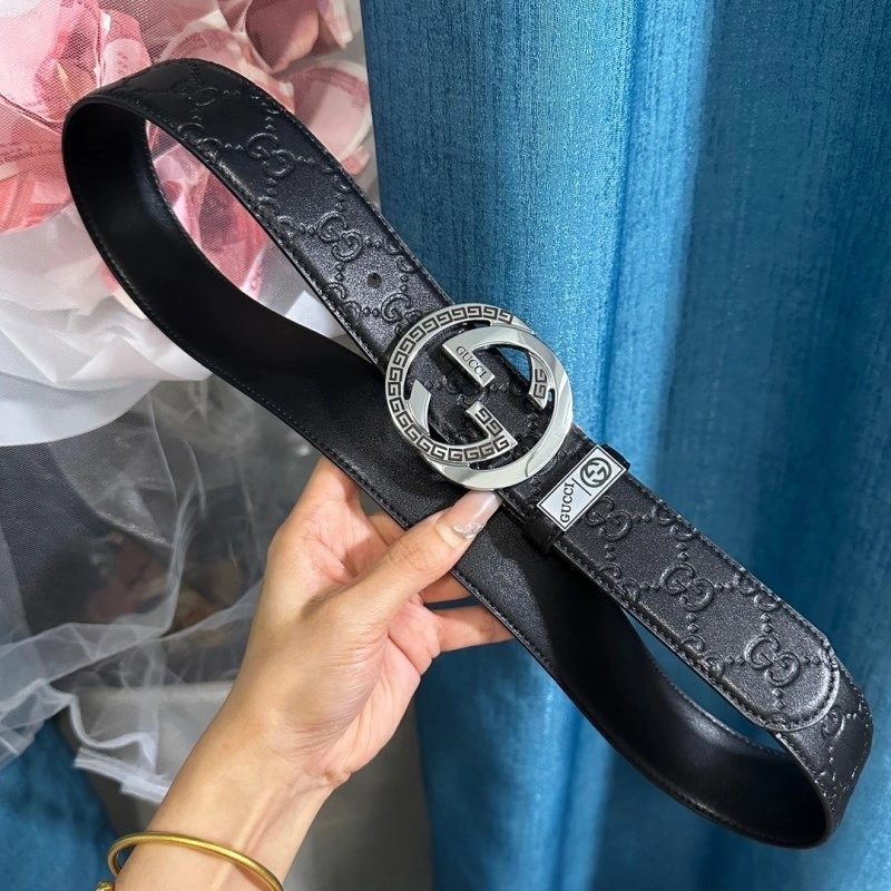Compact Gucci Belts 290354