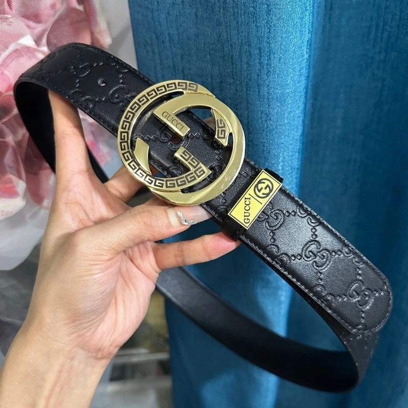 Compact Gucci Belts 290354