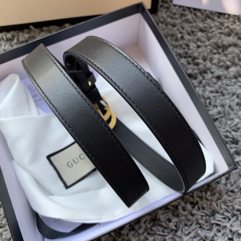 Cozy Gucci Belts 290289