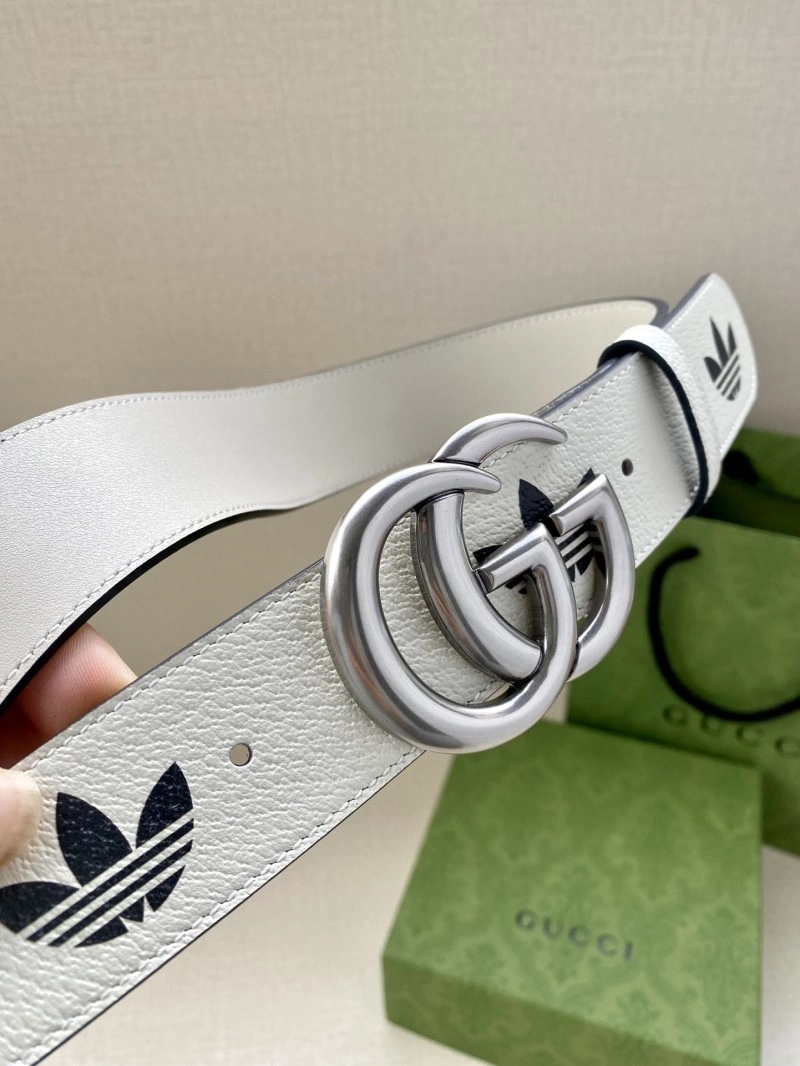 RelaxedFit Gucci Belts 290244