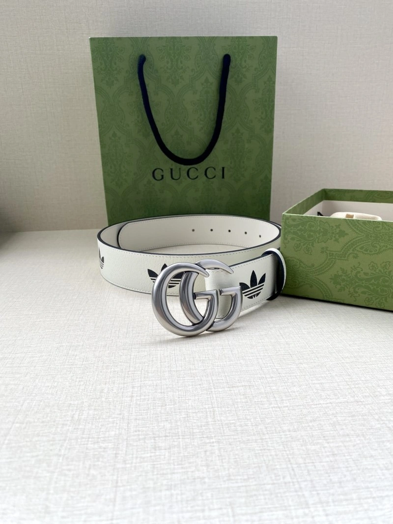 RelaxedFit Gucci Belts 290244