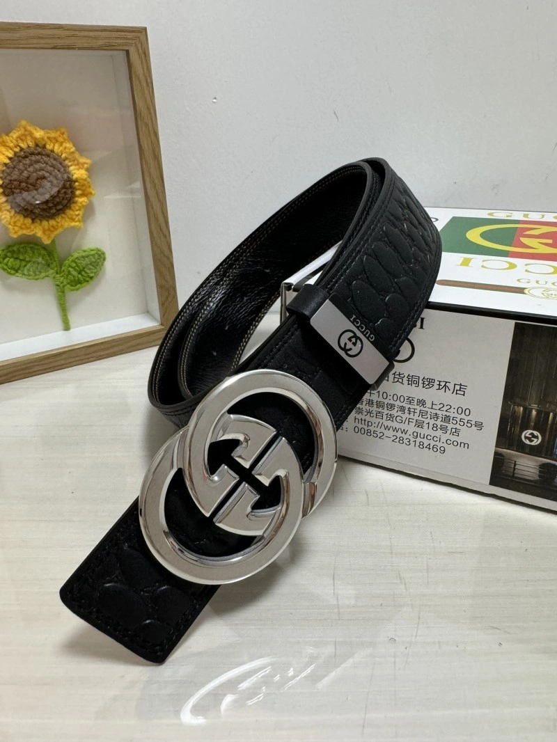 Versatile Gucci Belts 290261
