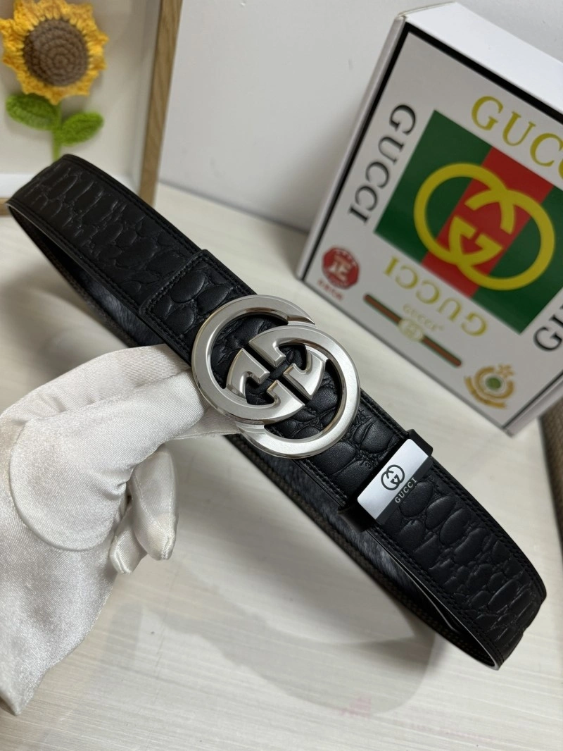 Versatile Gucci Belts 290261