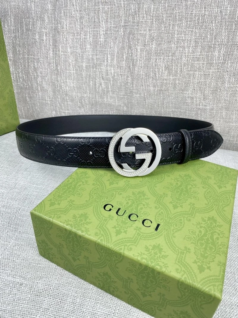 Effortless Gucci Belts 290234