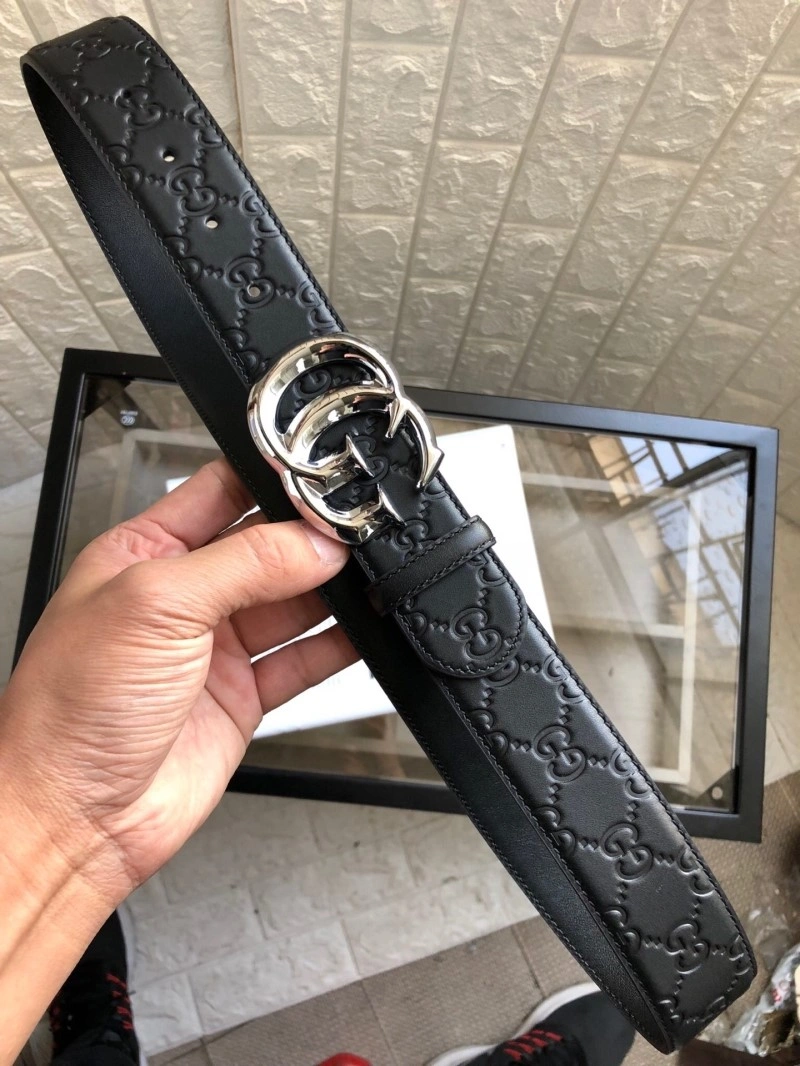 Gucci Belts Sleek 290112