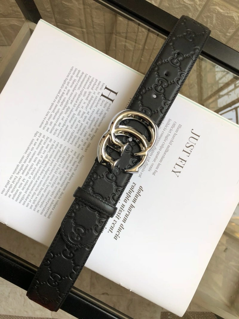 Gucci Belts Sleek 290112