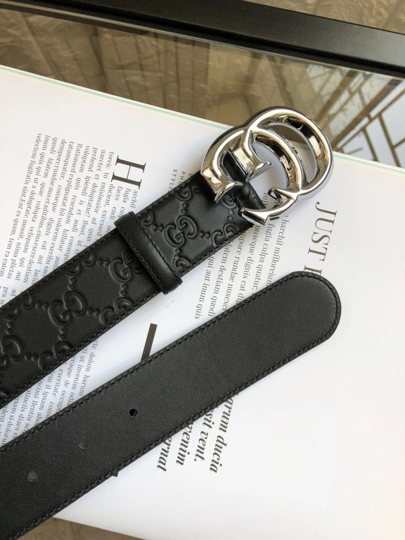 Gucci Belts Sleek 290112
