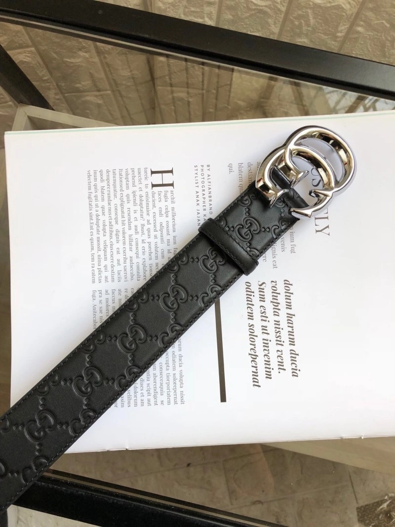 Gucci Belts Sleek 290112