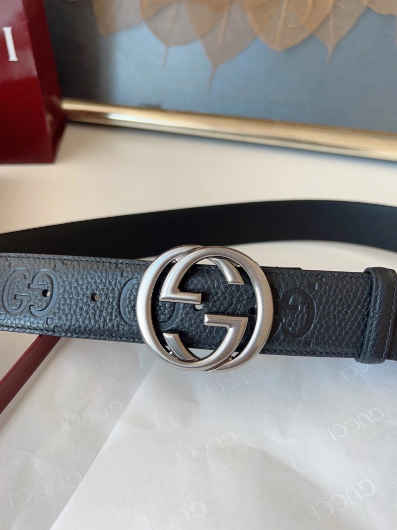 Lightweight Gucci Belts 290058