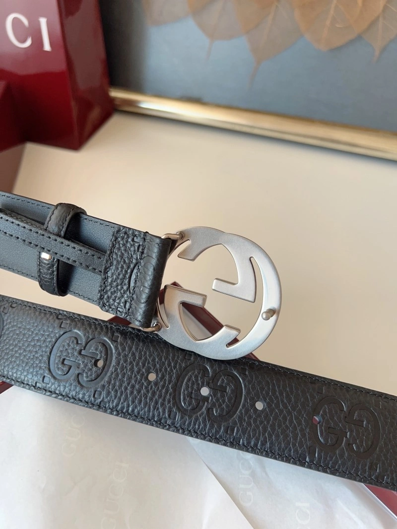 Lightweight Gucci Belts 290058