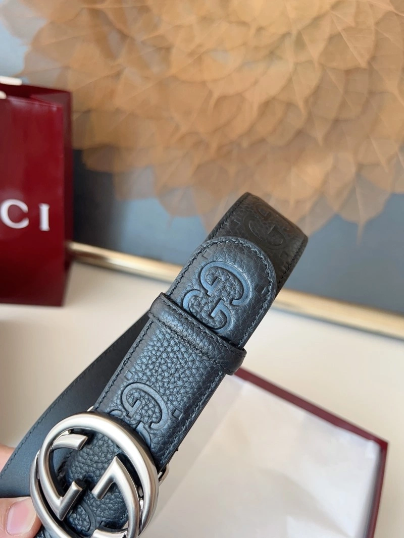 Lightweight Gucci Belts 290058