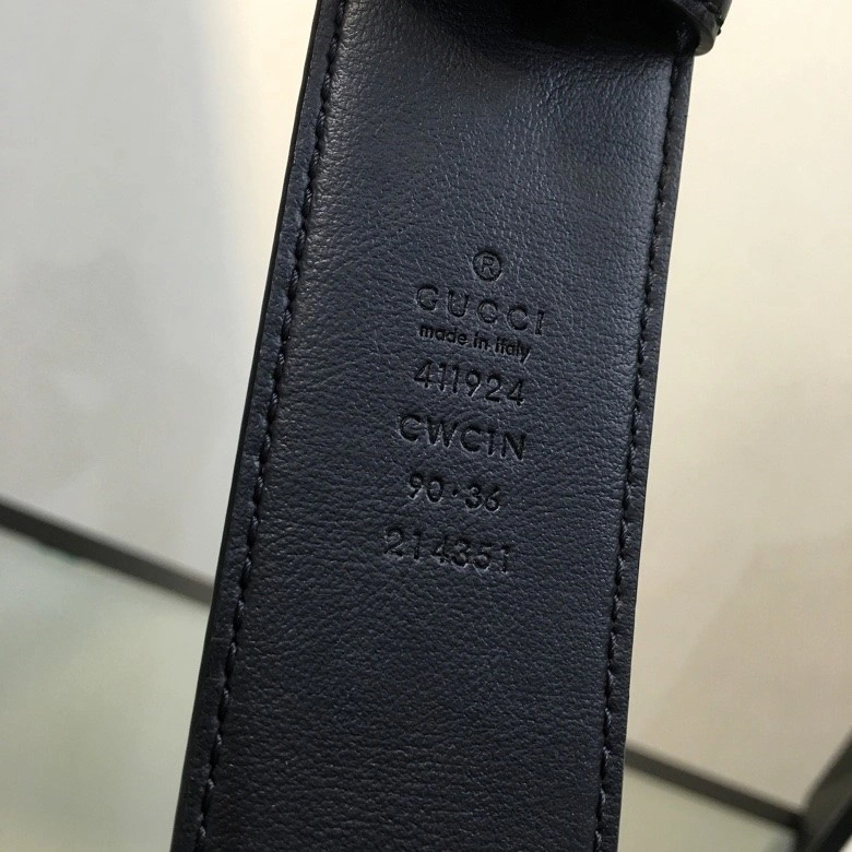 Gucci Belts Elegant 290009