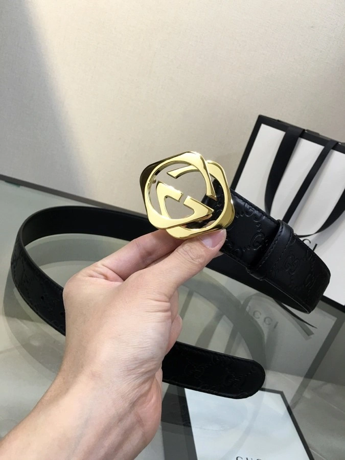 Gucci Belts Cozy 290011