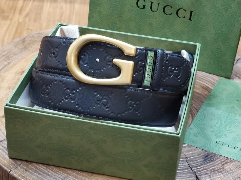 Lightweight Gucci Belts 289961
