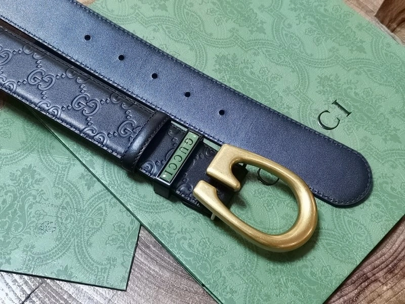 Lightweight Gucci Belts 289961