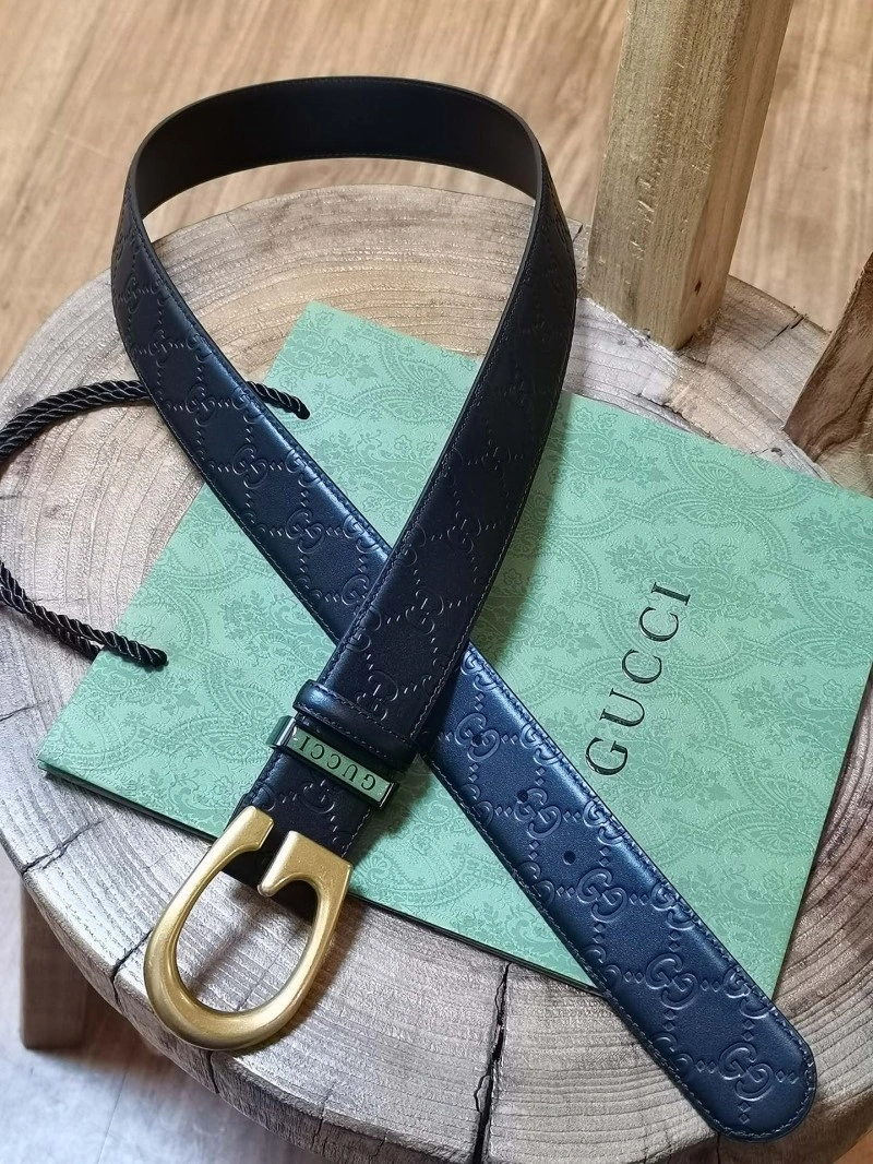 Lightweight Gucci Belts 289961