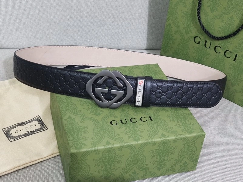 Gucci Belts Compact 289965