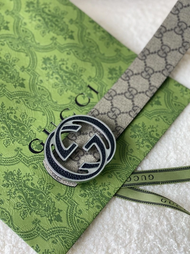 Snug Gucci Belts 289921