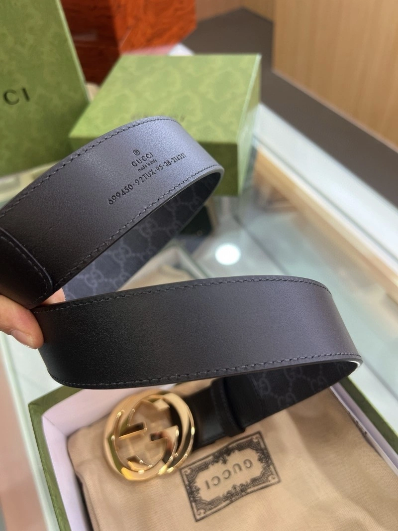 Lightweight Gucci Belts 289945