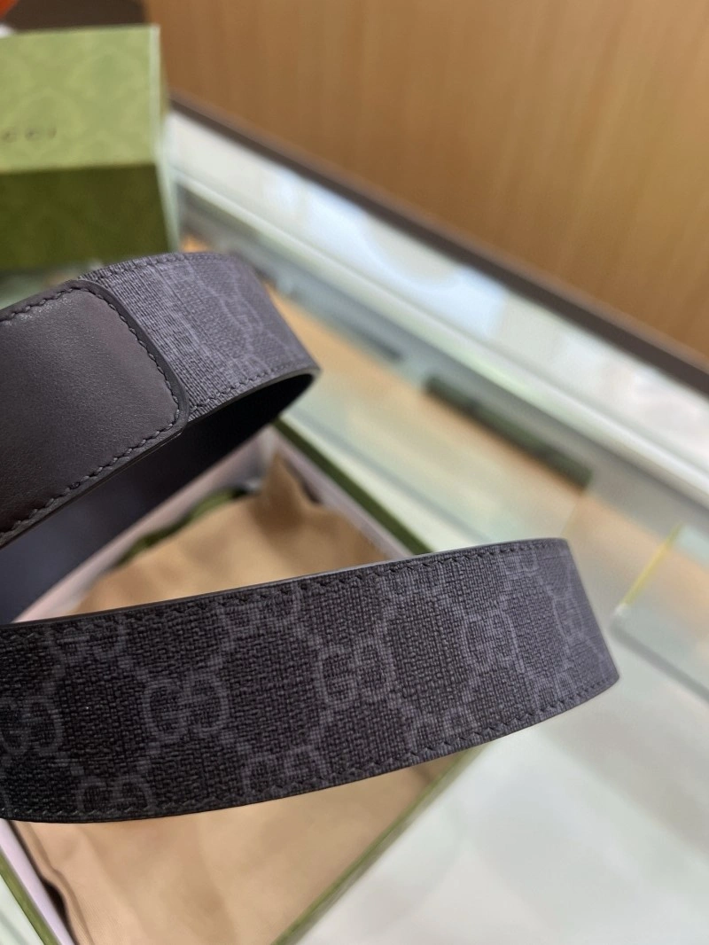 Lightweight Gucci Belts 289945