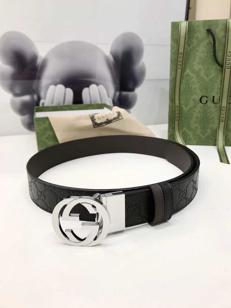Sporty Gucci Belts 289826