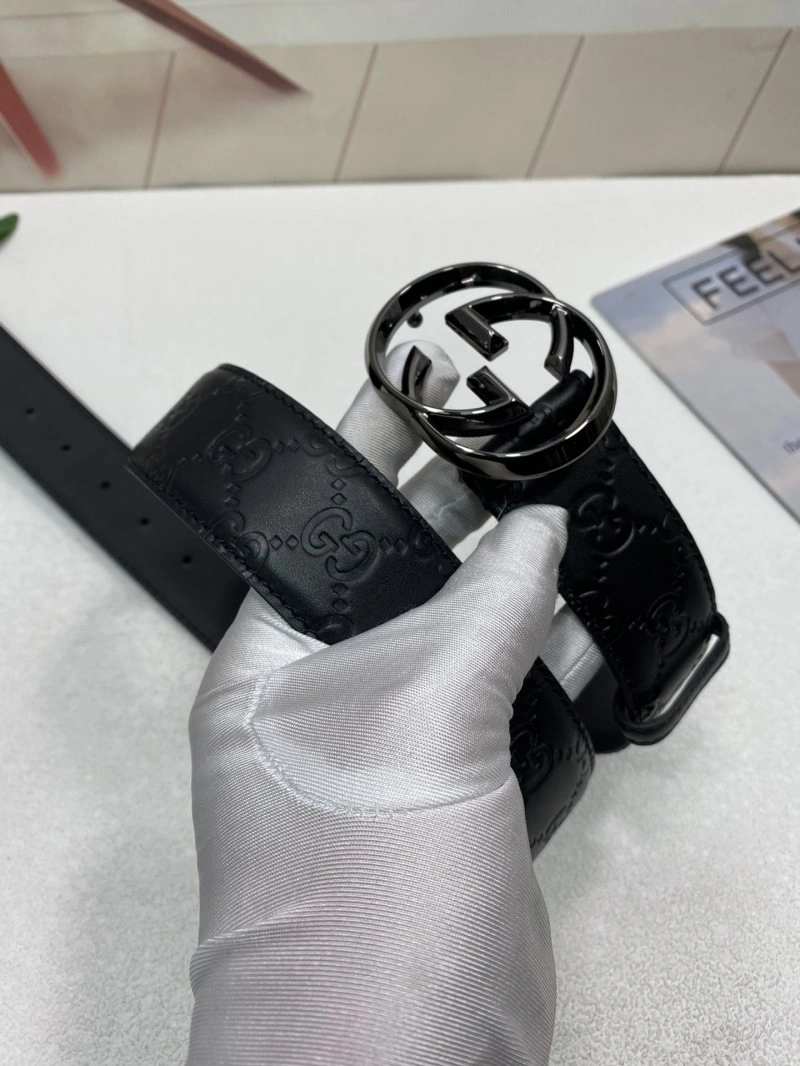 Cozy Gucci Belts 289778