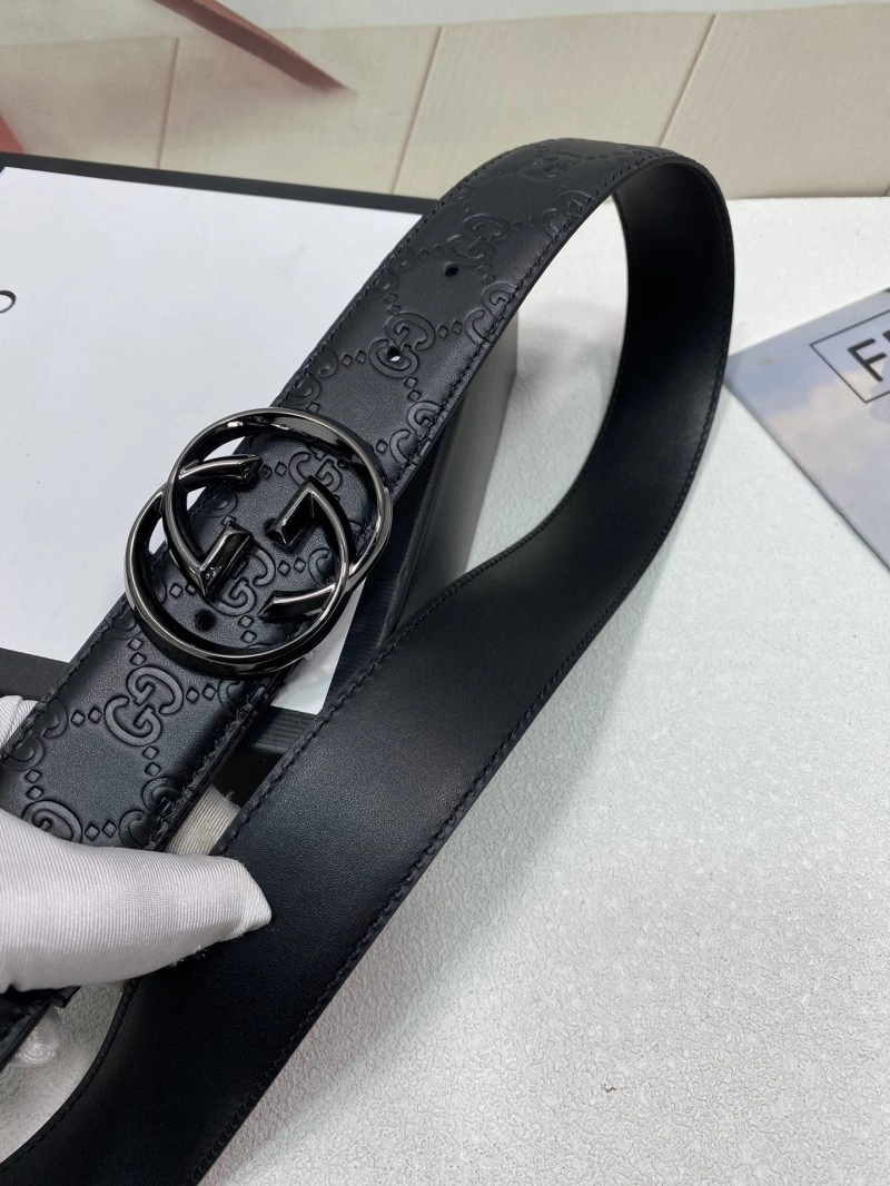 Cozy Gucci Belts 289778