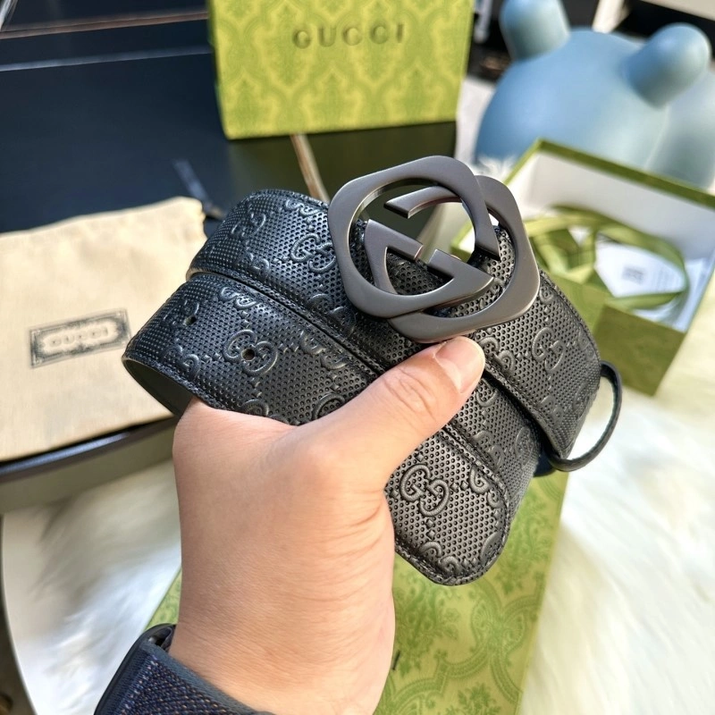 Bold Gucci Belts 289739