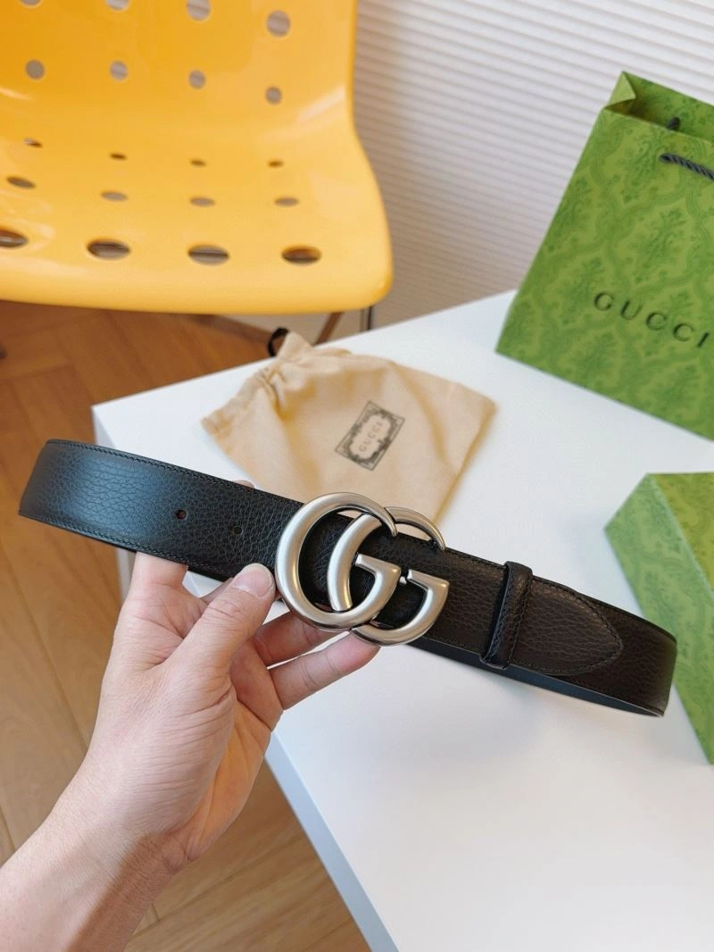 Lightweight Gucci Belts 293837