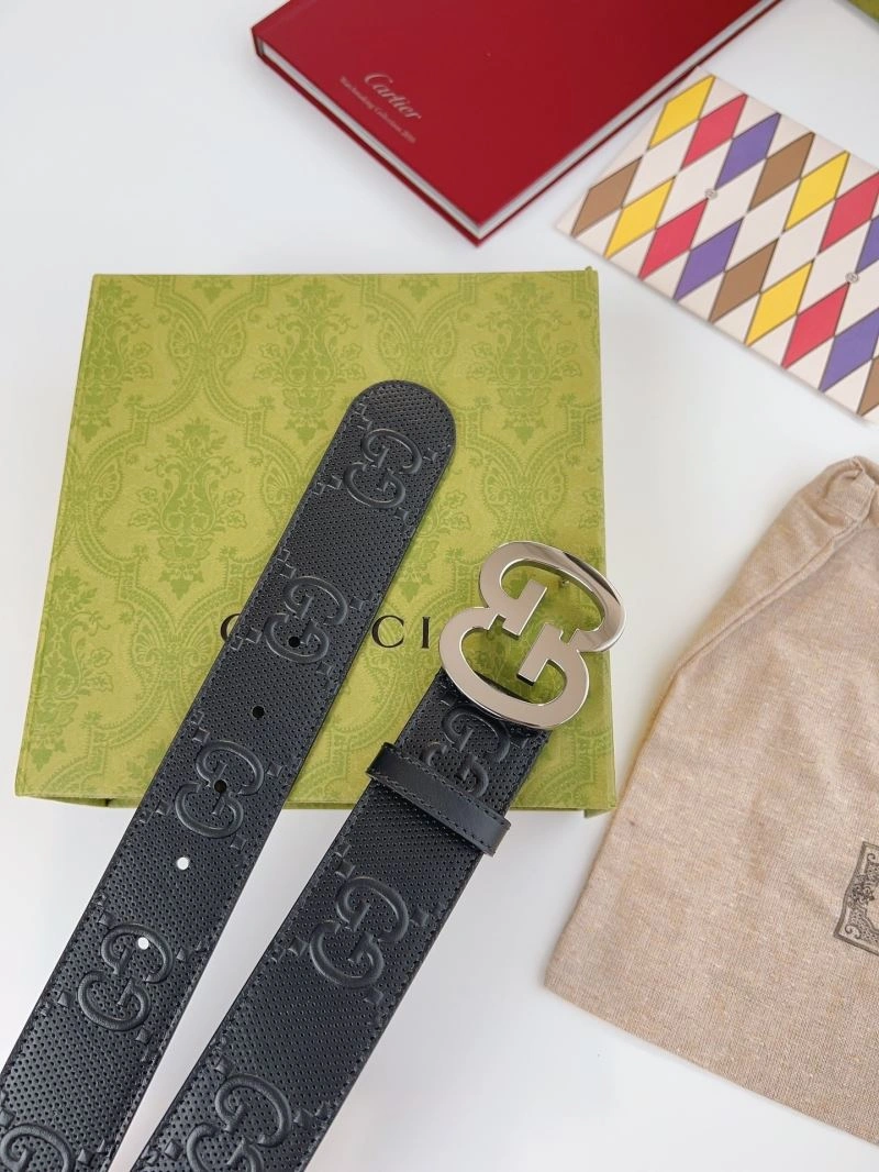 Snug Gucci Belts 293735