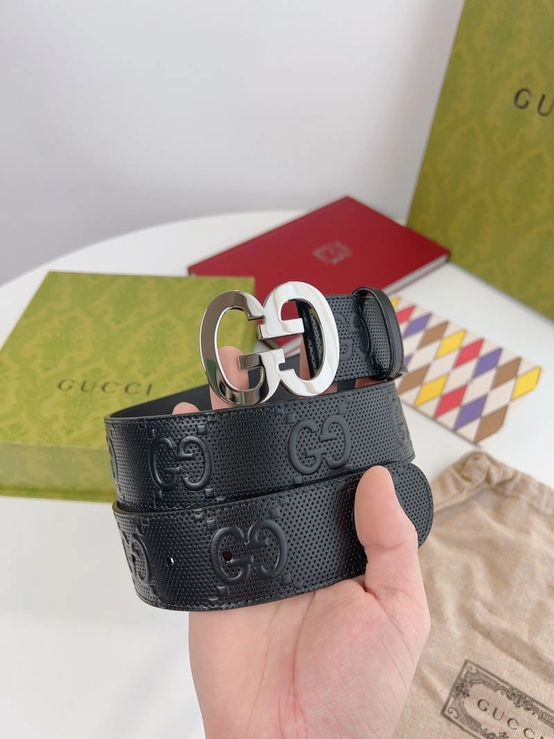 Snug Gucci Belts 293735