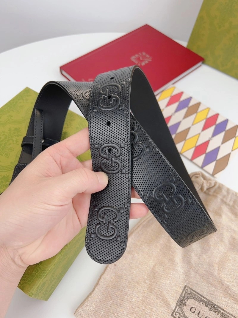Effortless Gucci Belts 289639