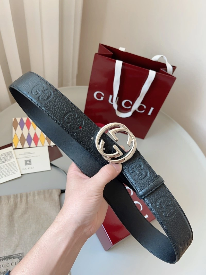 Functional Gucci Belts 289636