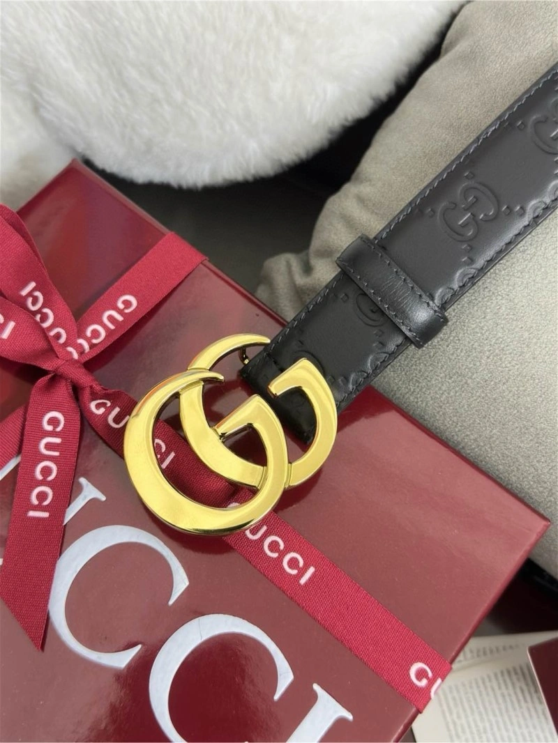 Lightweight Gucci Belts 289642