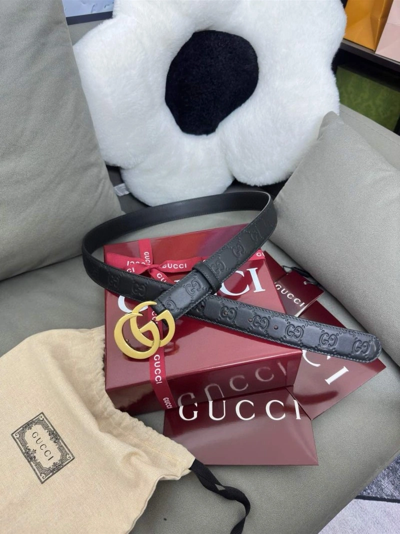 Lightweight Gucci Belts 289642